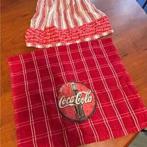 Coca-Cola Red and White Towel Set